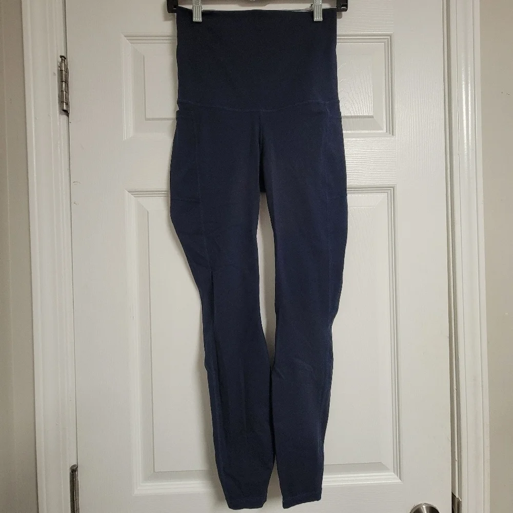 Bae. The Label Maternity Leggings Blue Size xs.